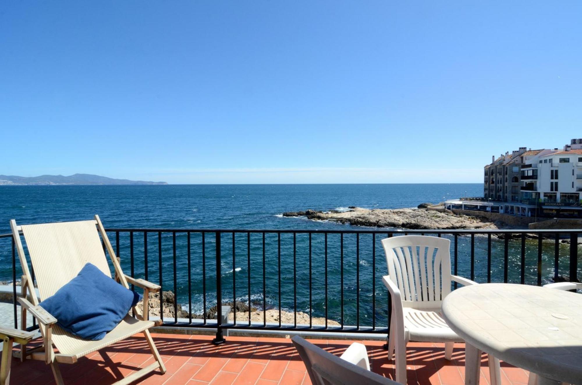 La Timpa - Apartamentos L' Escala Buitenkant foto